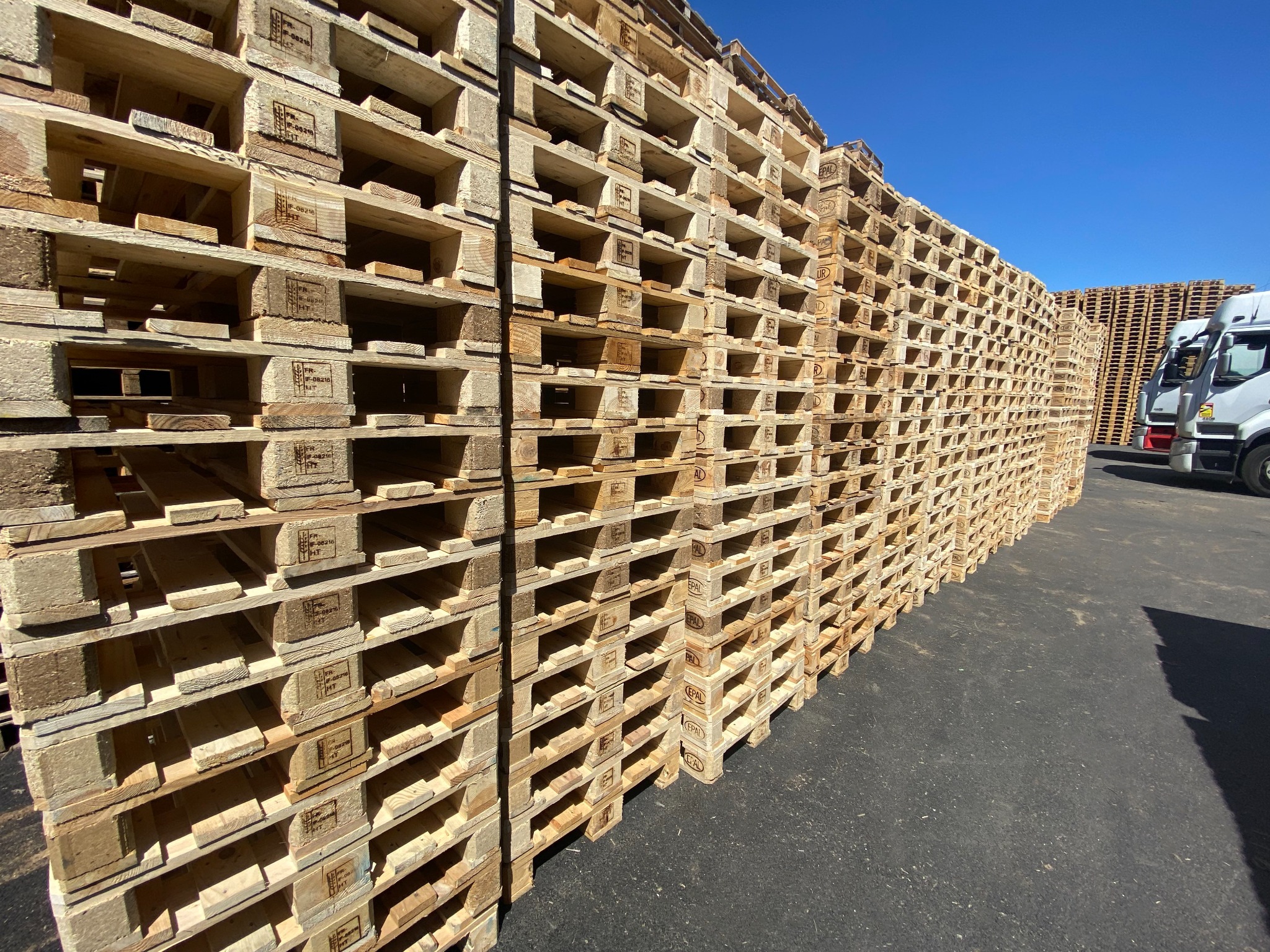 Site Rochet – stock de palettes